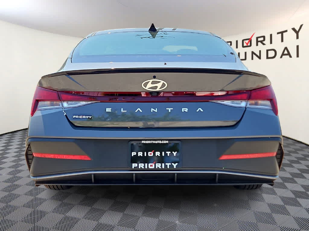 2026 Hyundai ELANTRA SEL Sport Plus