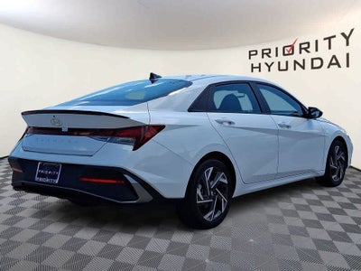 2025 Hyundai ELANTRA SEL Sport
