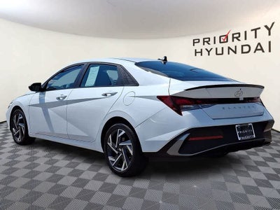 2025 Hyundai ELANTRA SEL Sport