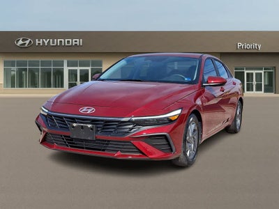 2024 Hyundai ELANTRA SEL