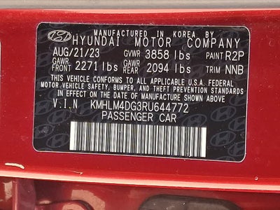 2024 Hyundai ELANTRA SEL