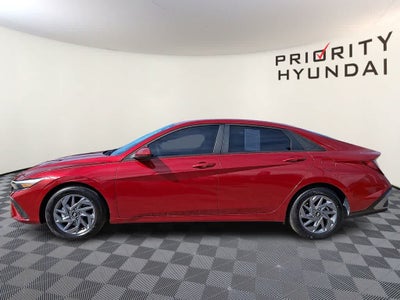 2024 Hyundai ELANTRA SEL