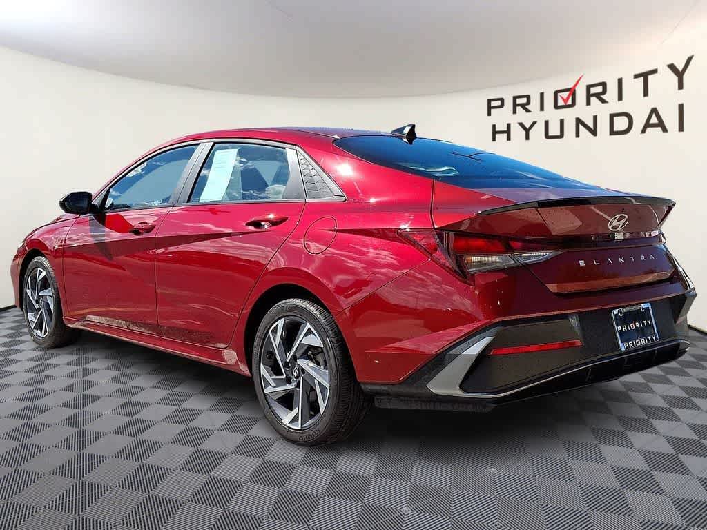 2025 Hyundai ELANTRA SEL Sport