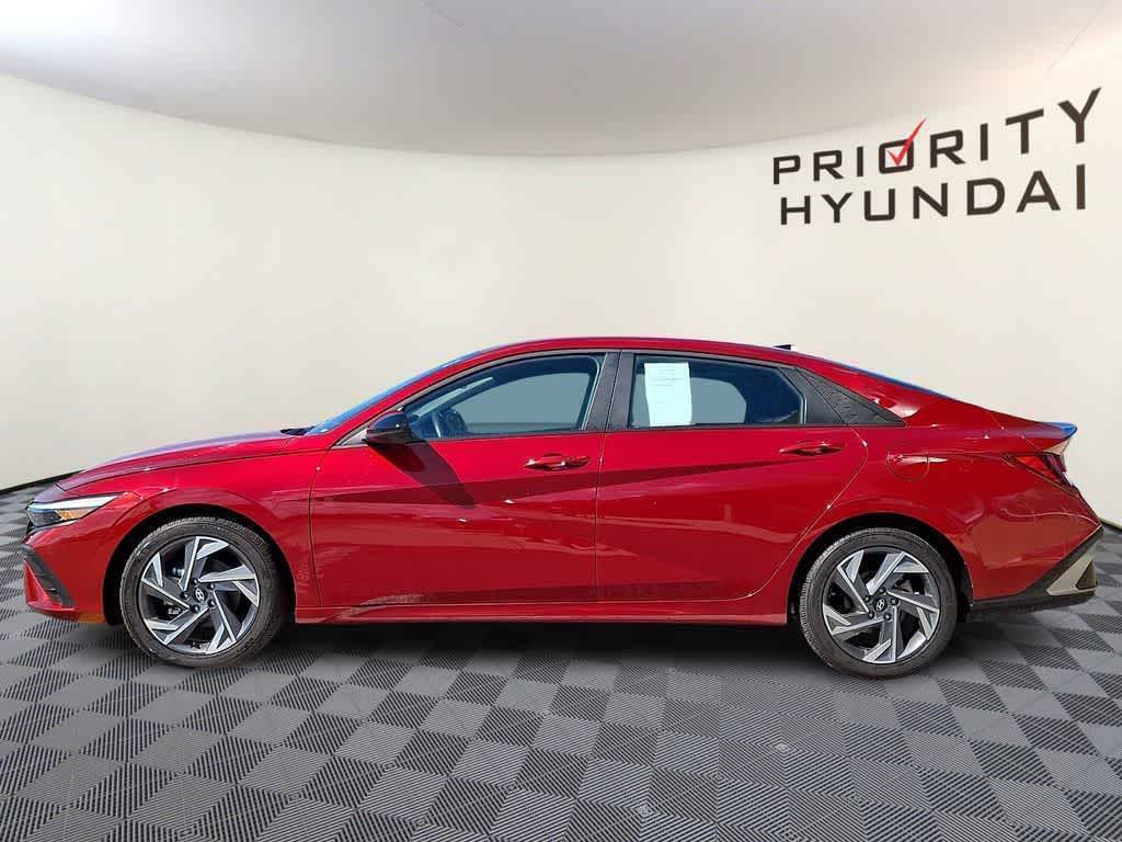2025 Hyundai ELANTRA SEL Sport
