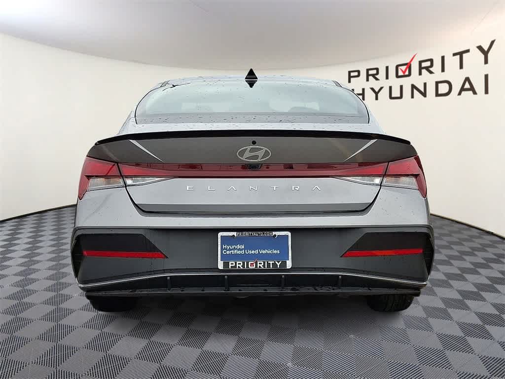 2025 Hyundai ELANTRA SEL Sport