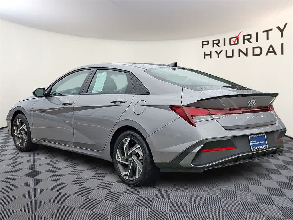 2025 Hyundai ELANTRA SEL Sport