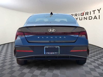 2025 Hyundai ELANTRA SEL Sport