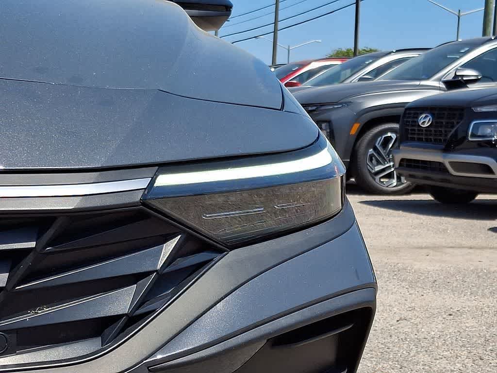2025 Hyundai ELANTRA SEL Sport
