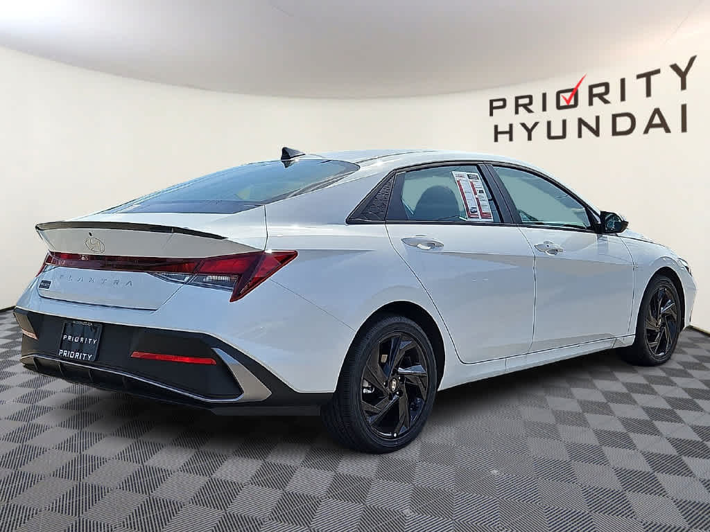 2026 Hyundai ELANTRA SEL Sport Plus