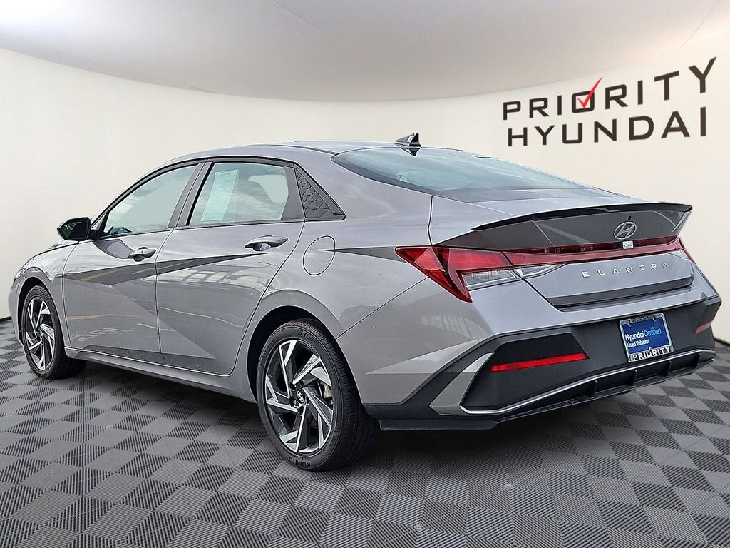 2025 Hyundai ELANTRA SEL Sport