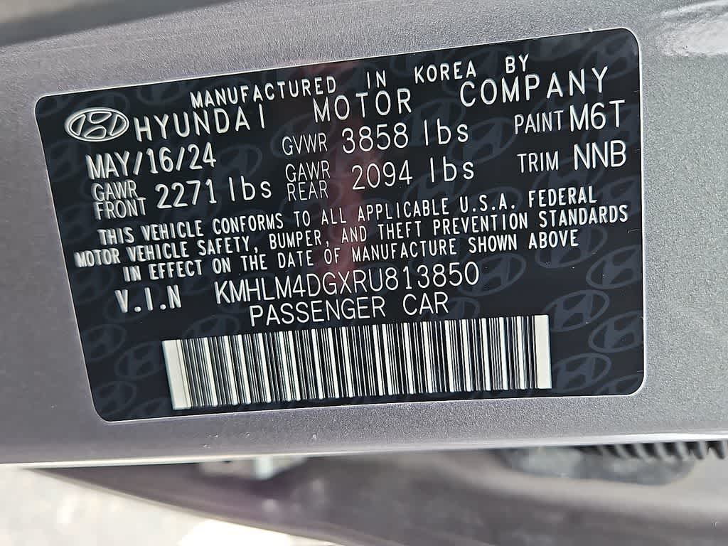 2024 Hyundai ELANTRA SEL