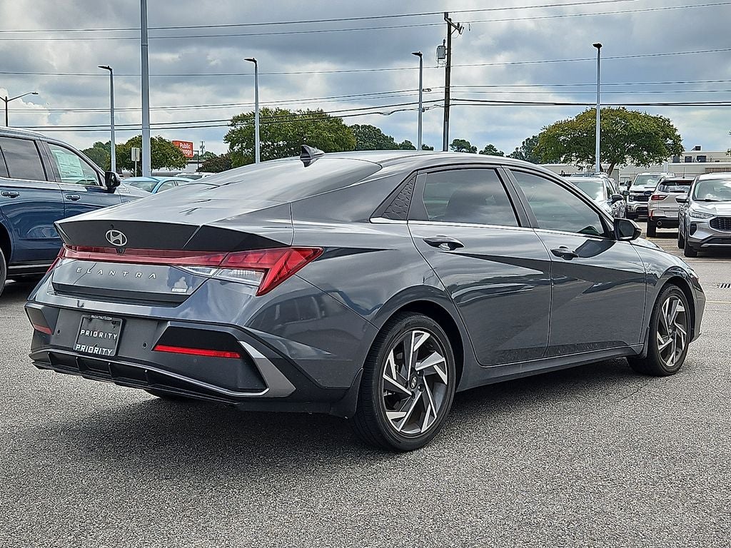 2024 Hyundai ELANTRA HYBRID Limited