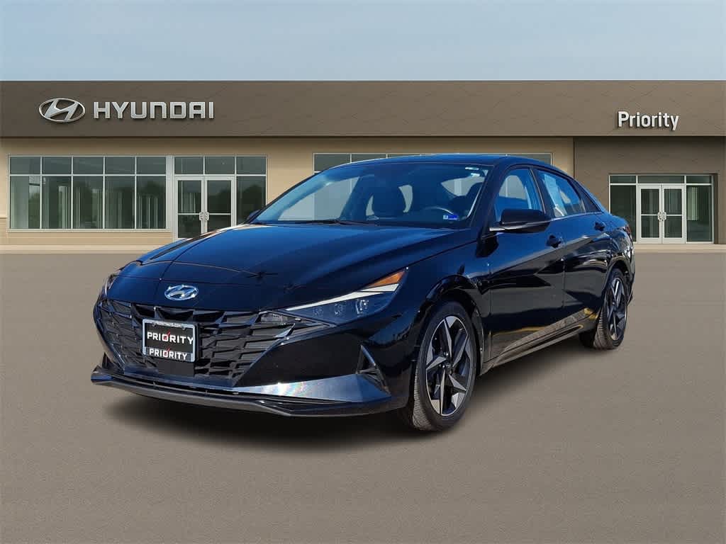 2023 Hyundai ELANTRA Limited