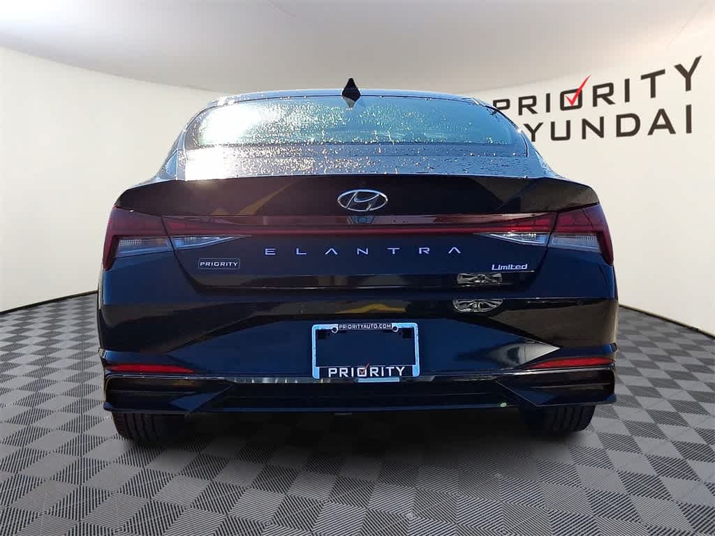2023 Hyundai ELANTRA Limited