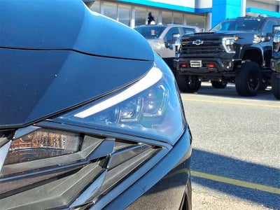 2023 Hyundai ELANTRA Limited