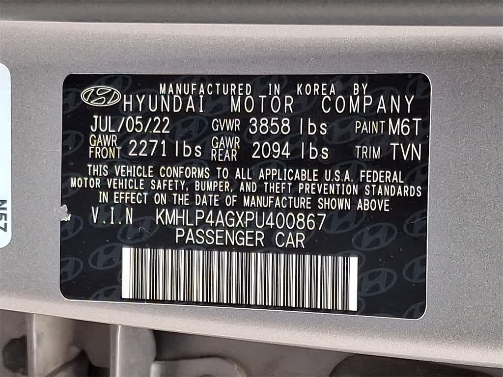 2023 Hyundai ELANTRA Limited