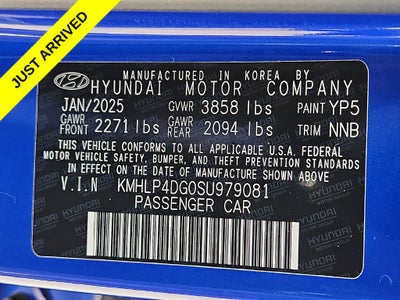 2025 Hyundai ELANTRA Limited