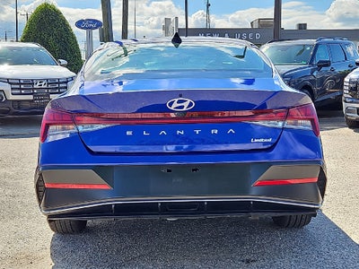 2025 Hyundai ELANTRA Limited