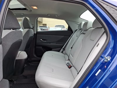 2025 Hyundai ELANTRA Limited