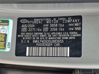 2025 Hyundai ELANTRA Limited