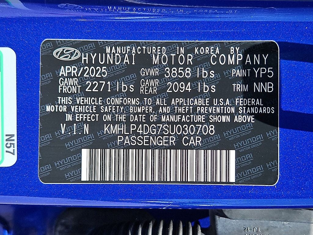 2025 Hyundai ELANTRA Limited