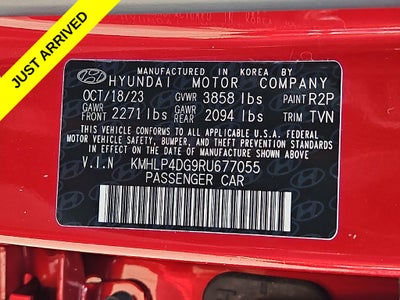 2024 Hyundai ELANTRA Limited