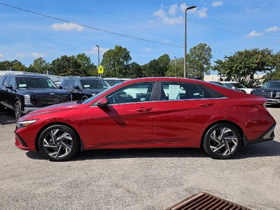 2024 Hyundai ELANTRA Limited