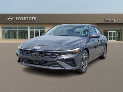 2025 Hyundai ELANTRA Limited