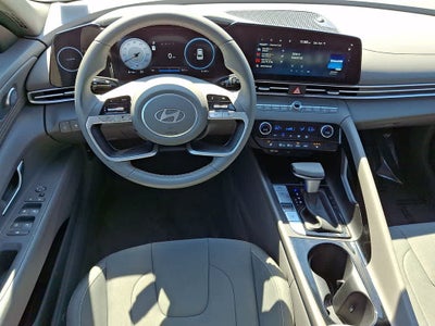 2025 Hyundai ELANTRA SEL Convenience