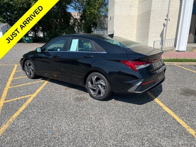 2025 Hyundai ELANTRA SEL Convenience