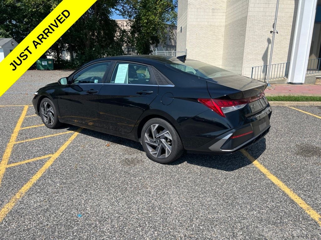 2025 Hyundai ELANTRA SEL Convenience