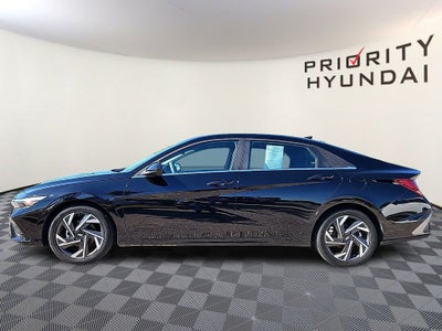 2024 Hyundai ELANTRA SEL