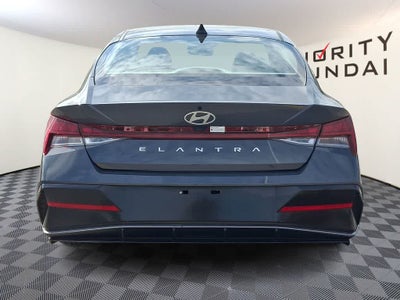 2025 Hyundai ELANTRA SEL Convenience