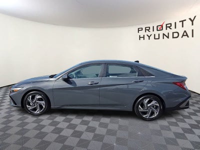 2025 Hyundai ELANTRA SEL Convenience