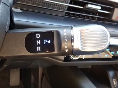 2025 Hyundai IONIQ 6 SE