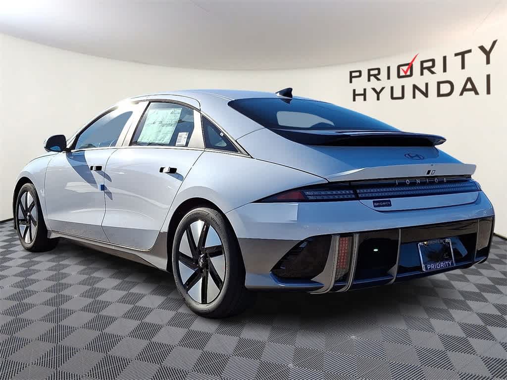 2025 Hyundai IONIQ 6 SE