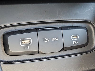 2025 Hyundai VENUE SE