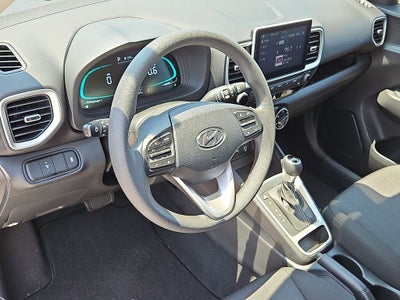 2025 Hyundai VENUE SE
