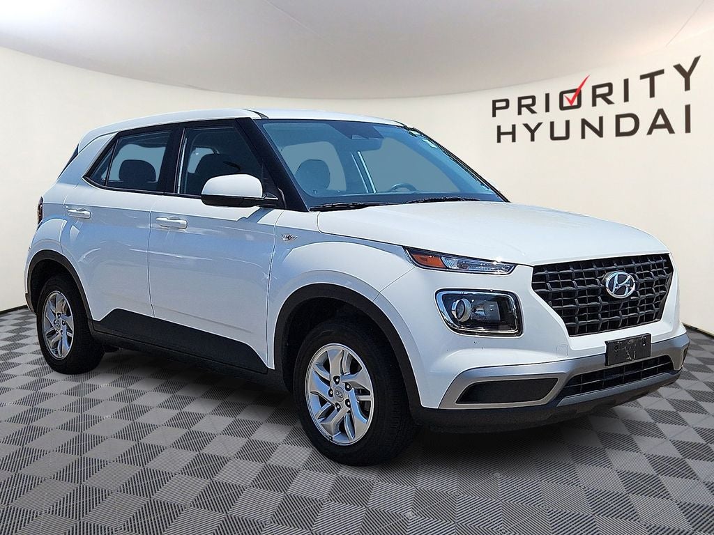 2025 Hyundai VENUE SE