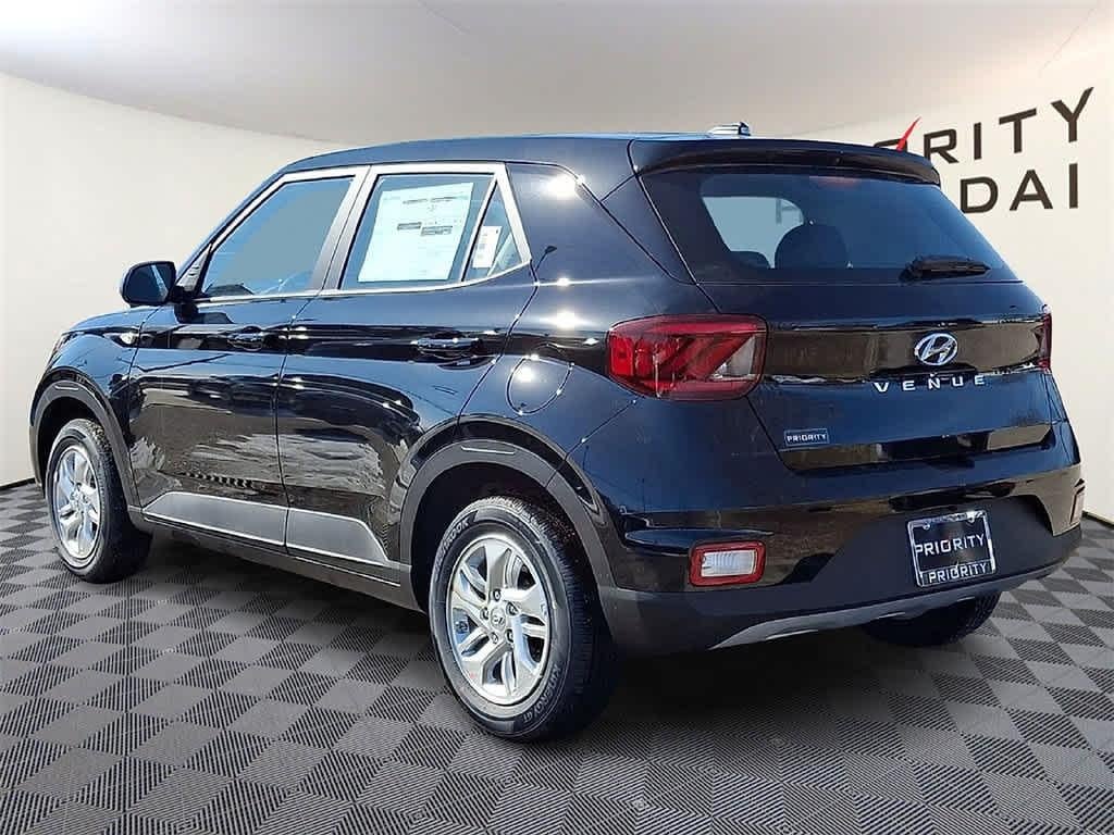2026 Hyundai VENUE SE