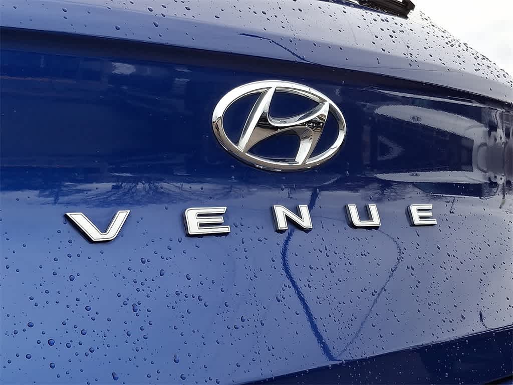 2023 Hyundai VENUE SEL