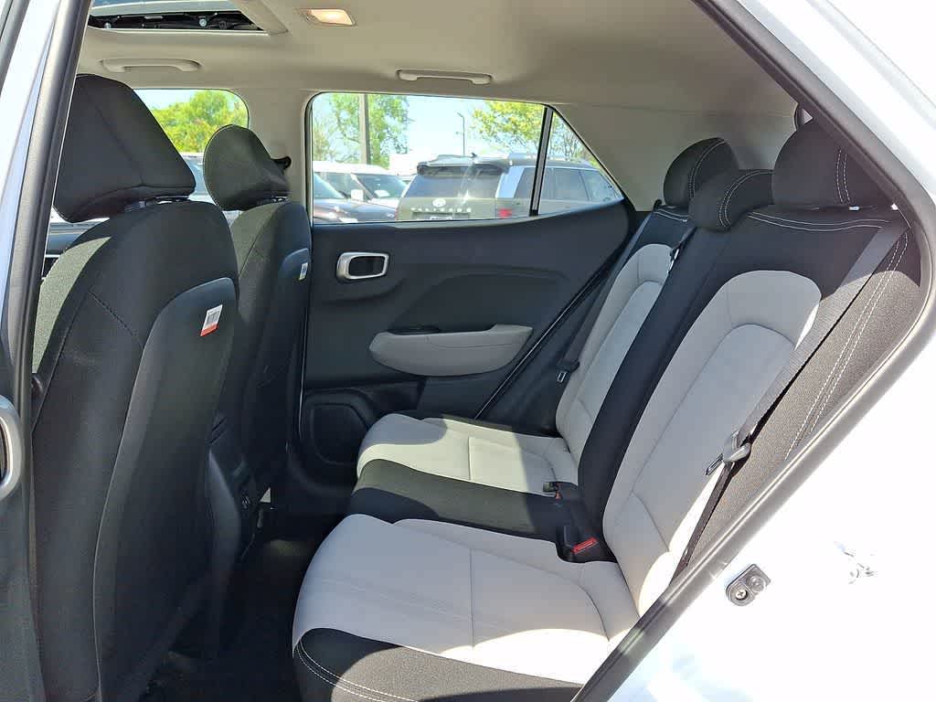2025 Hyundai VENUE SEL