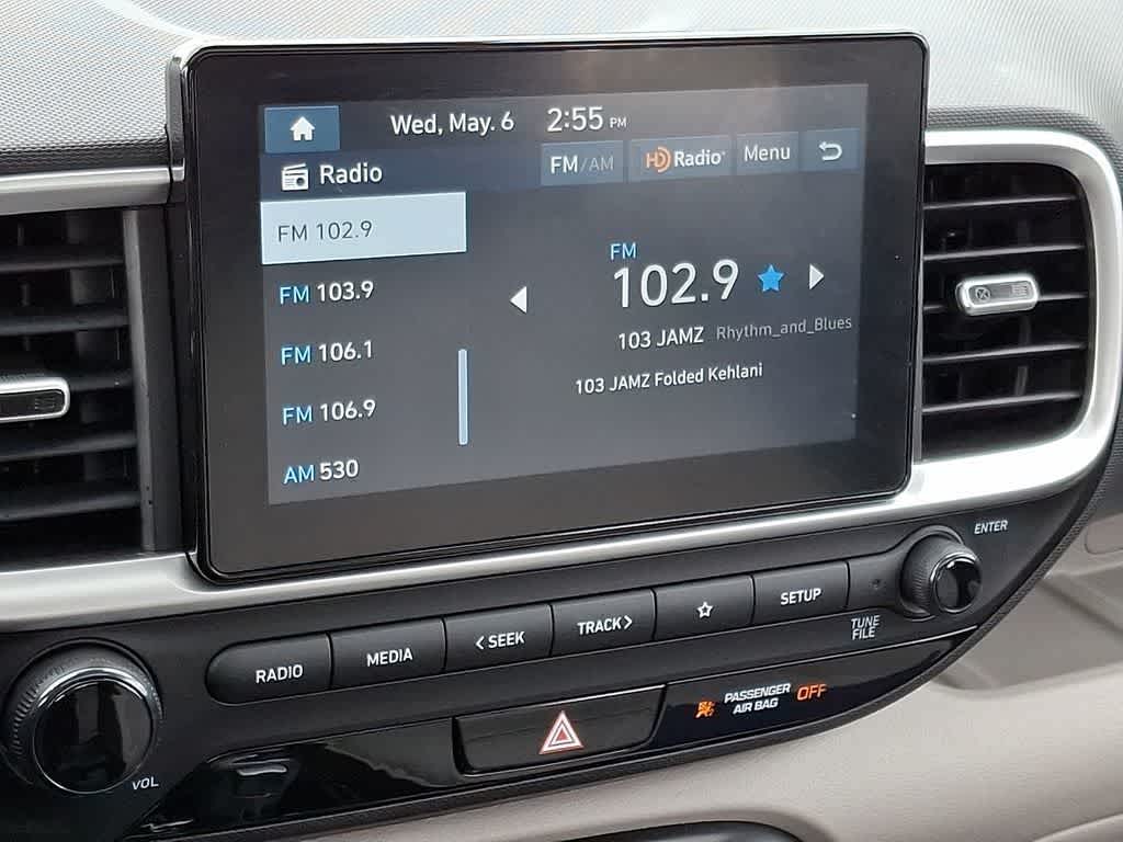 2025 Hyundai VENUE SEL
