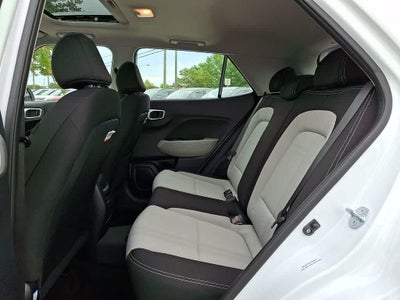 2025 Hyundai VENUE SEL