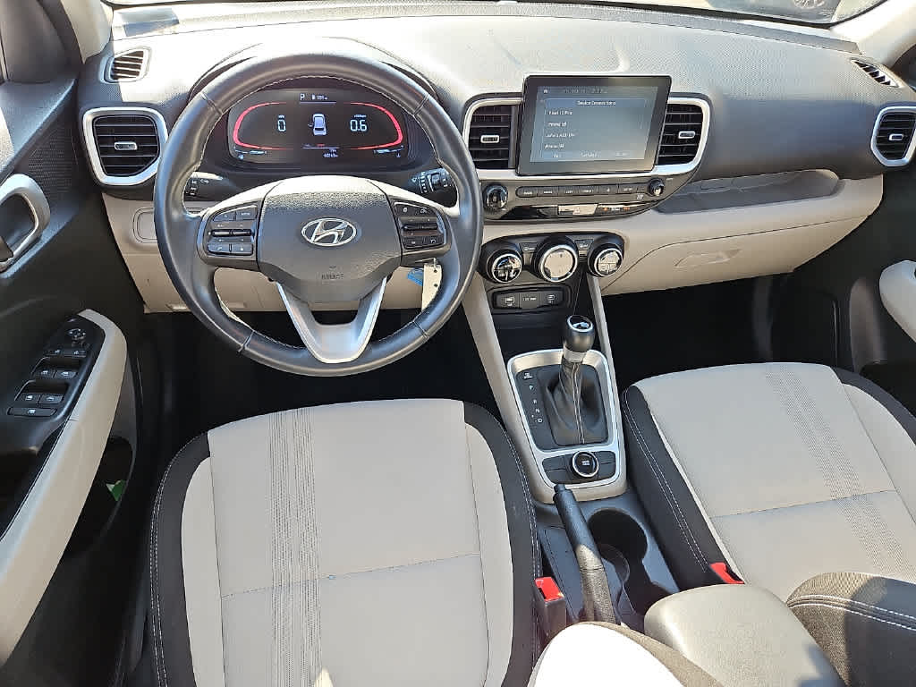 2023 Hyundai VENUE SEL