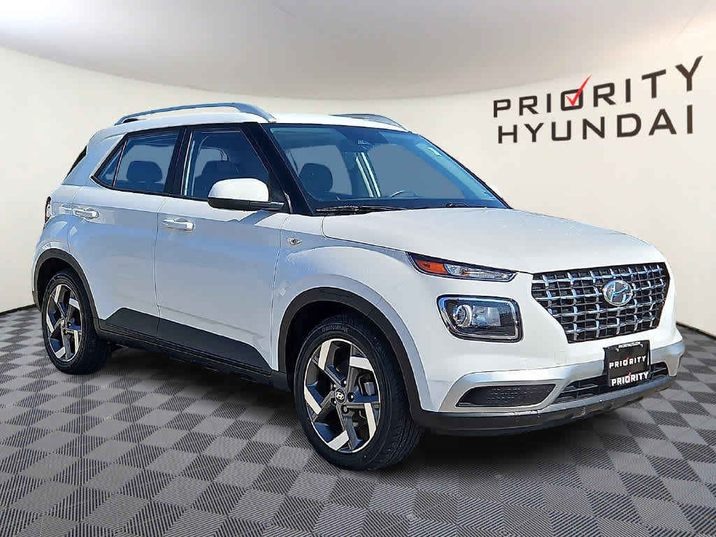 2023 Hyundai VENUE SEL
