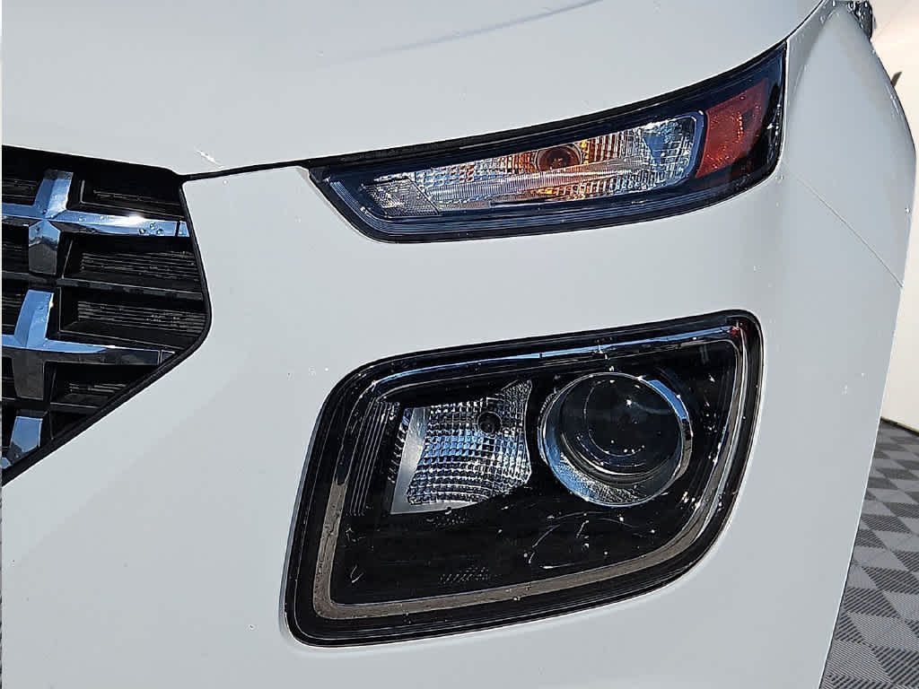 2023 Hyundai VENUE SEL