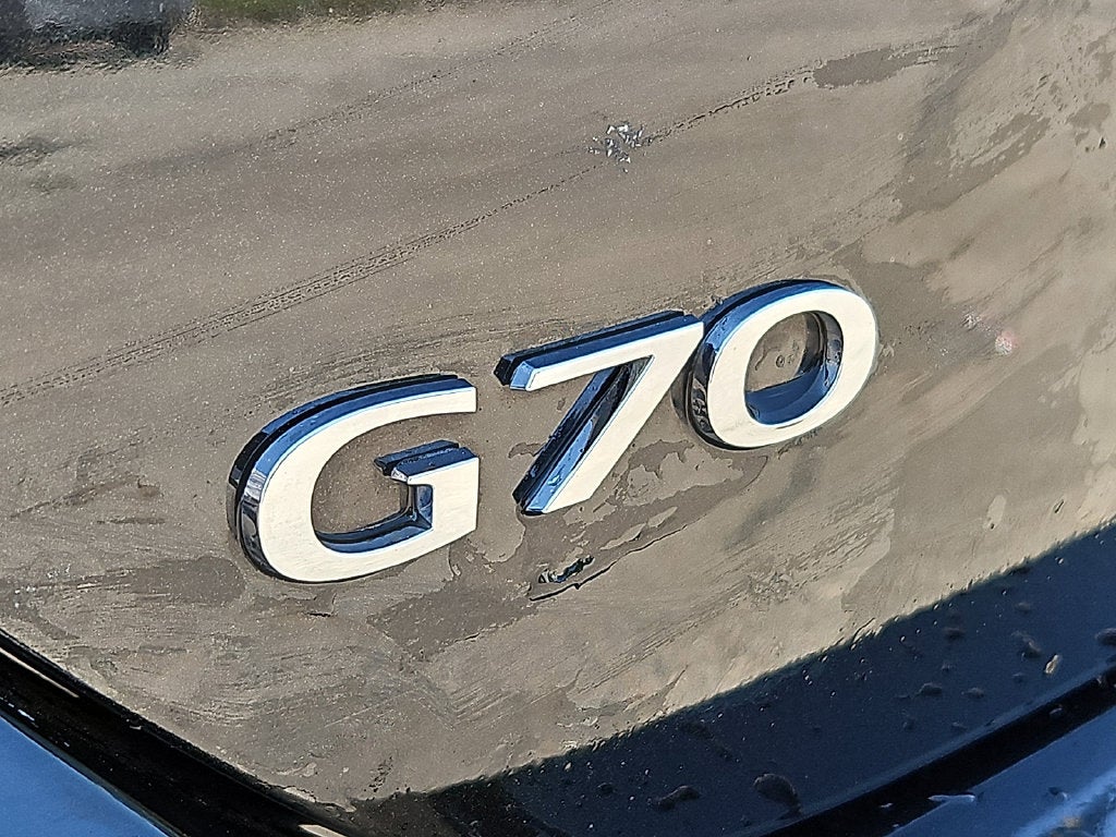 2025 Genesis G70 2.5T