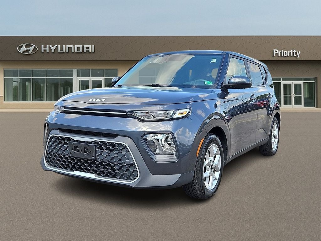 2022 Kia Soul LX