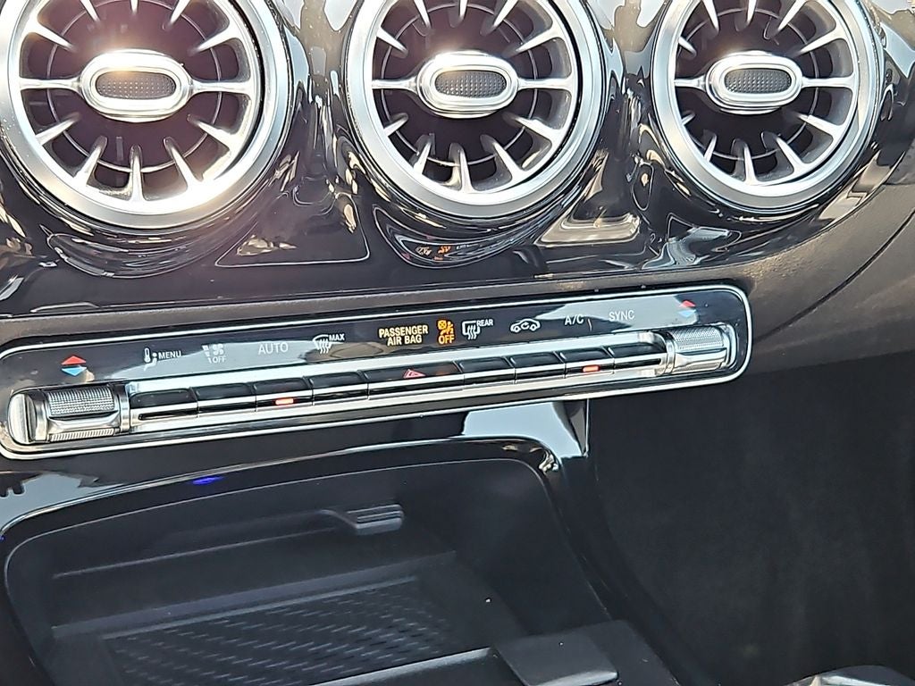 2019 Mercedes-Benz A 220 A 220